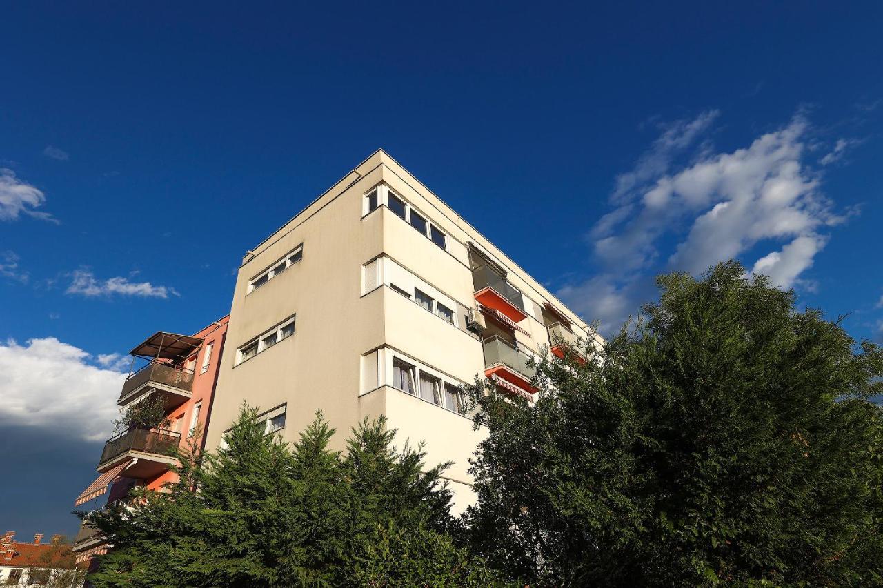 Apartment Leon - Sea View Rijeka Extérieur photo